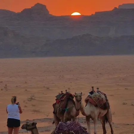 Wadi Rum Oscar Camp Exterior photo