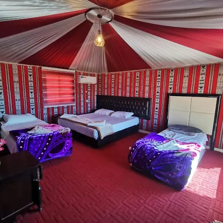 Wadi Rum Oscar Camp Exterior photo