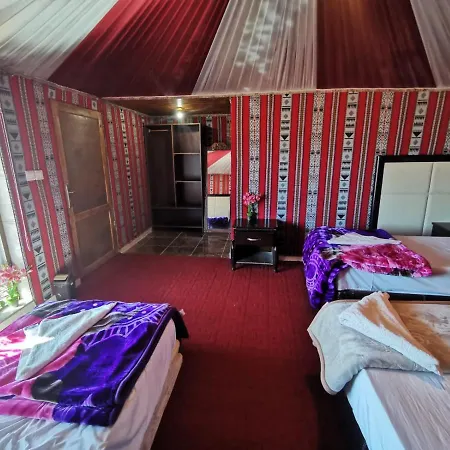 Wadi Rum Oscar Camp Exterior photo